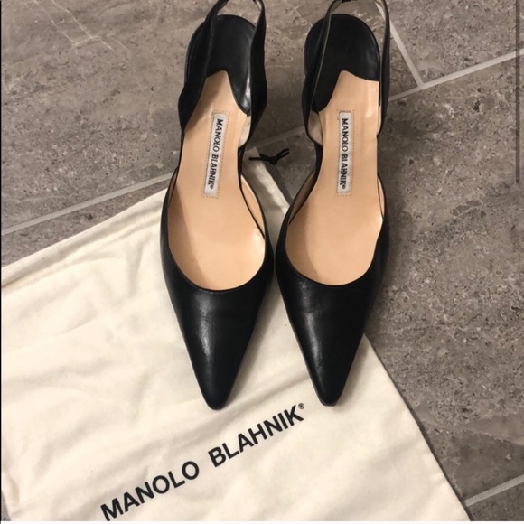 manolo blahnik carolyne 50